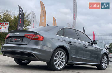 Седан Audi A4 2015 в 