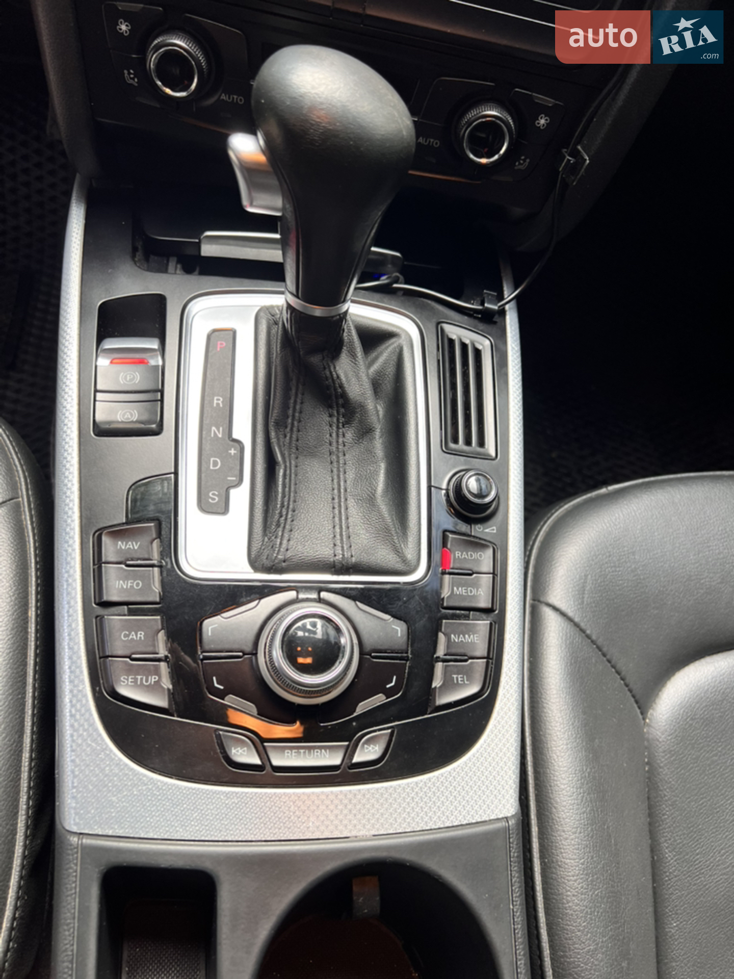2010 Audi A4 - мініатюра 20