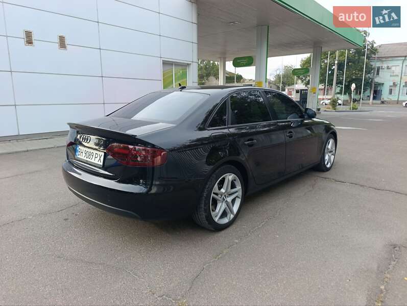 Седан Audi A4 2009 в Одесі