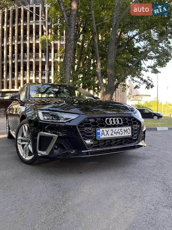 Седан Audi A4 2020 в Харкові