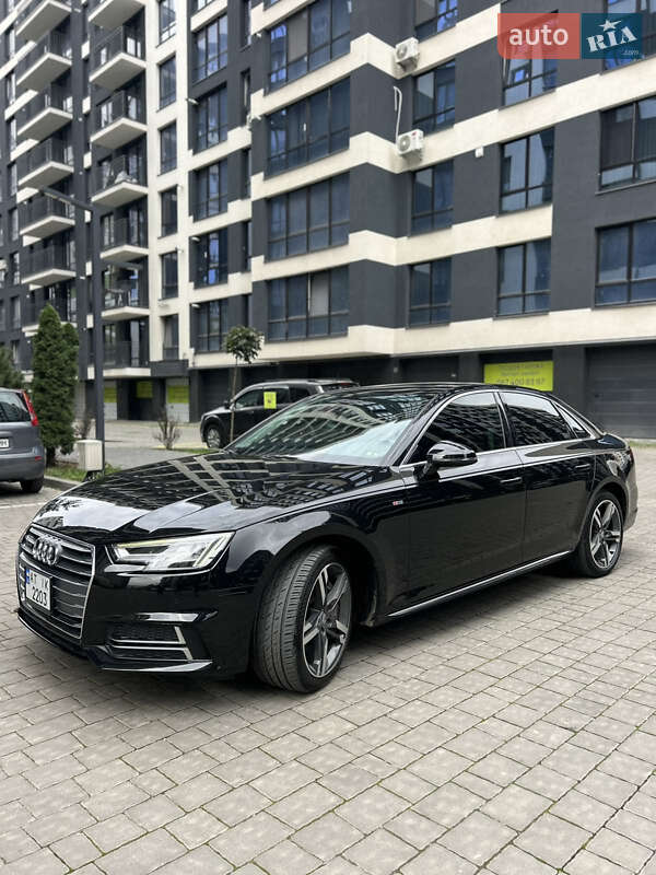 Седан Audi A4 2016 в Ивано-Франковске