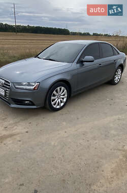 Седан Audi A4 2014 в 