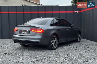 Седан Audi A4 2015 в 