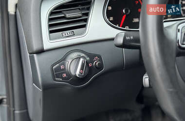 Седан Audi A4 2015 в 