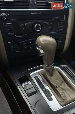 Седан Audi A4 2012 в 