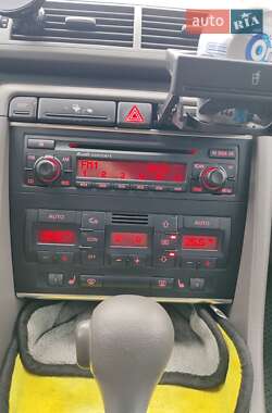 Универсал Audi A4 2004 в 