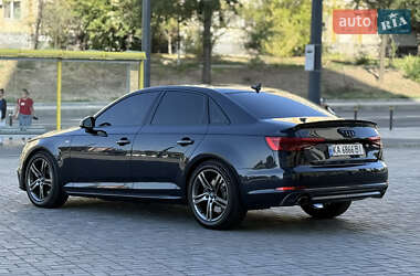 Седан Audi A4 2016 в 