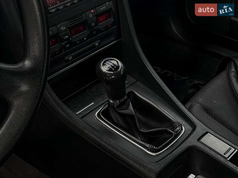 Універсал Audi A4 2002 в Києві