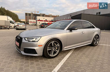 Седан Audi A4 2018 в Львове