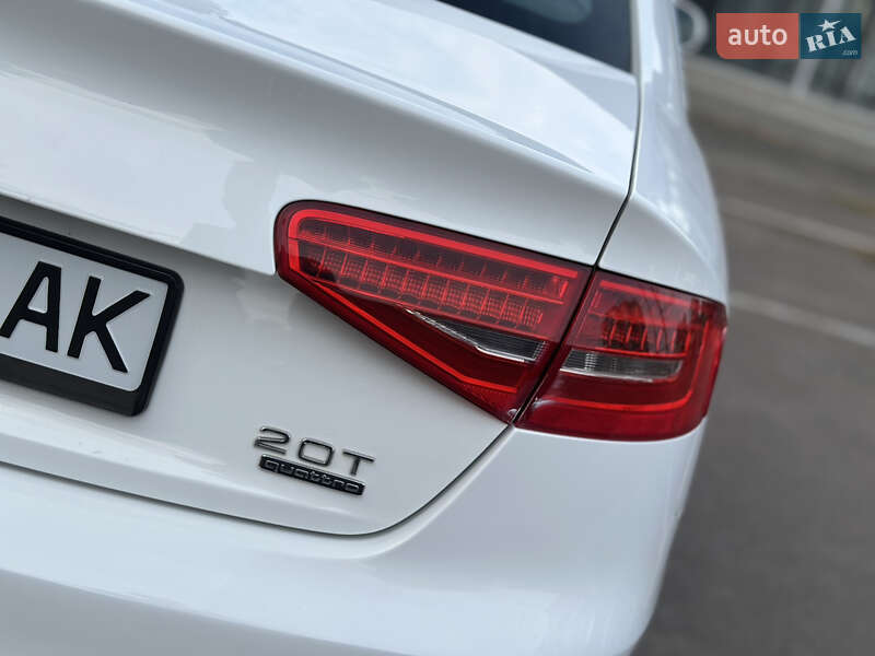 Седан Audi A4 2014 в Одесі