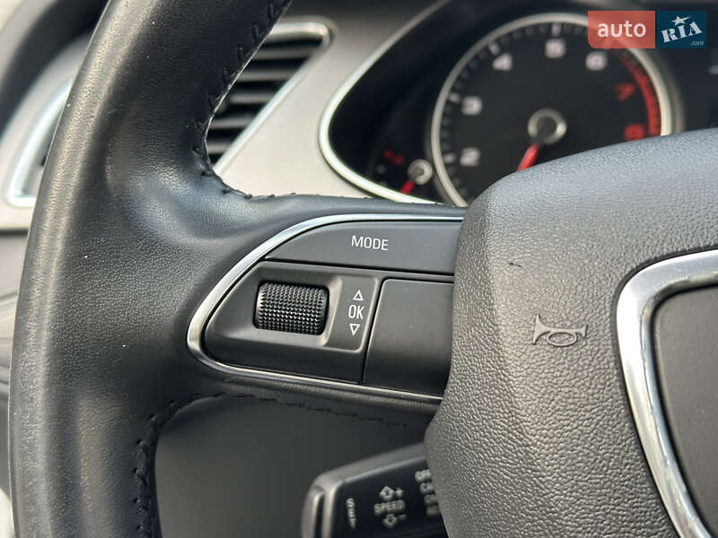 Седан Audi A4 2014 в Одесі