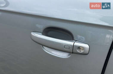 Седан Audi A4 2011 в 