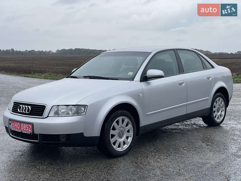 Седан Audi A4 2002 в Корсунь-Шевченківському