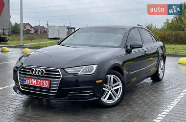 Седан Audi A4 2017 в 