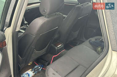 Универсал Audi A4 2002 в 