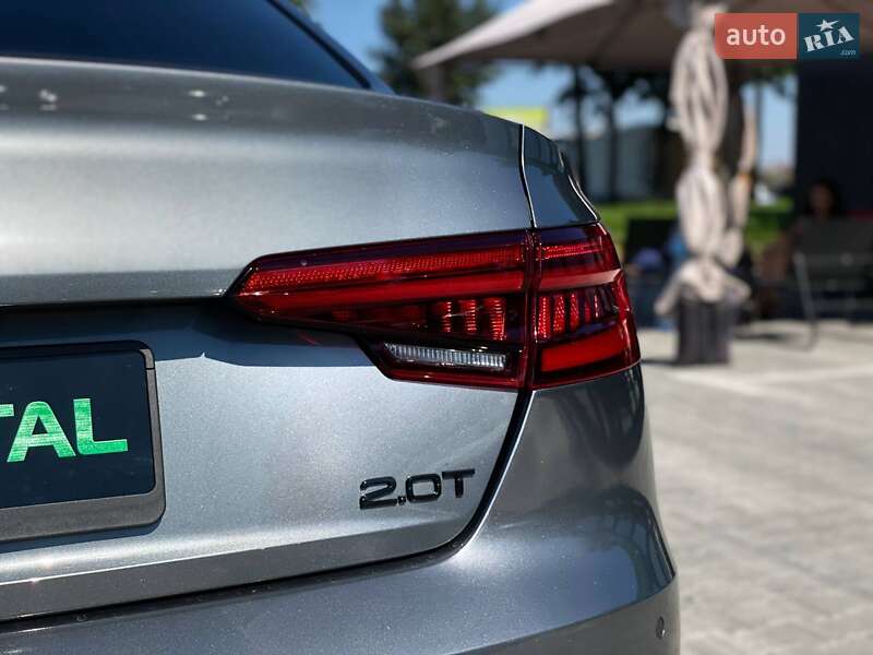 Седан Audi A4 2016 в Киеве