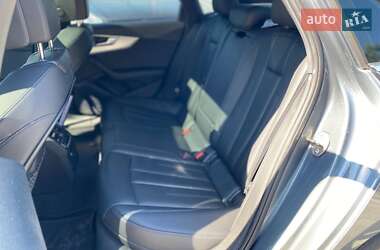 Седан Audi A4 2016 в 