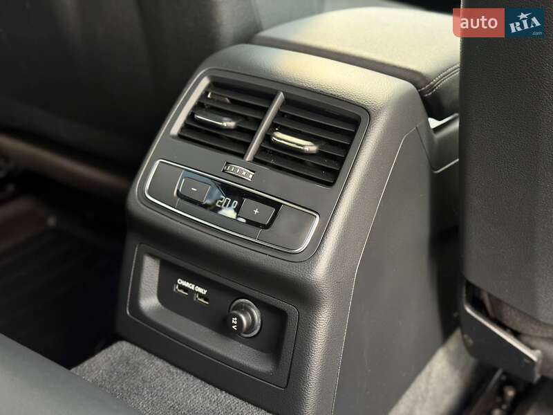 Универсал Audi A4 2020 в Луцке фото 33 Универсал Audi A4 2020 в Луцке