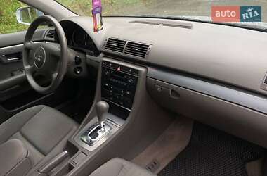 Седан Audi A4 2002 в 