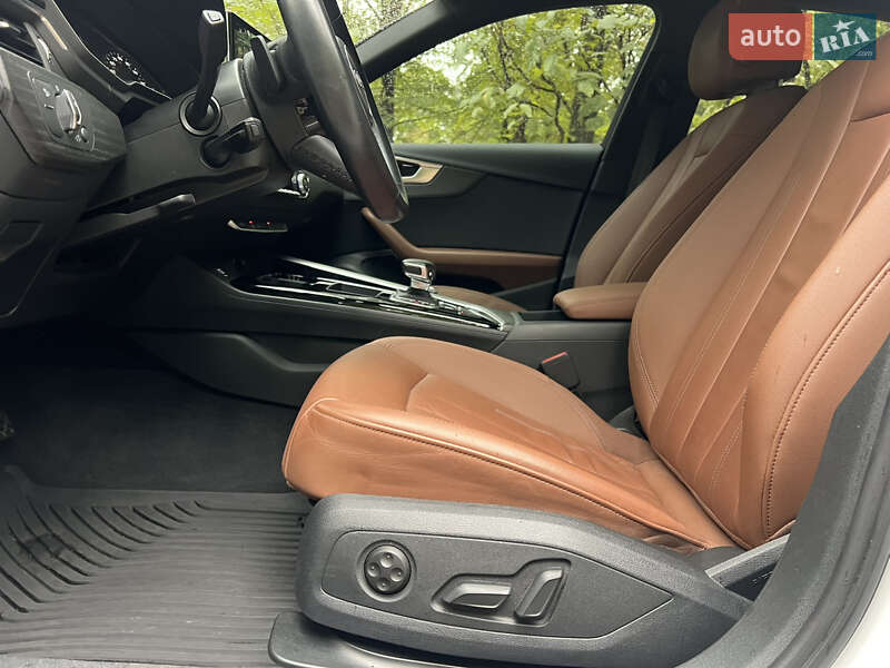 Седан Audi A4 2020 в Києві фото 26 Седан Audi A4 2020 в Києві