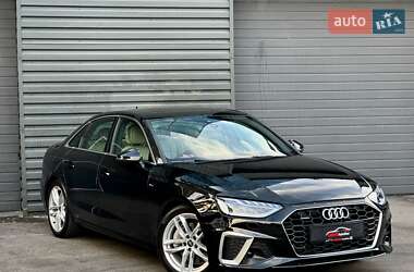 Седан Audi A4 2024 в 