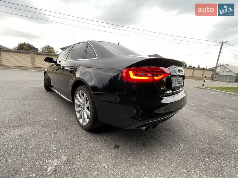 Седан Audi A4 2013 в Лубнах