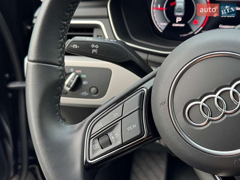 Седан Audi A4 2022 в Киеве