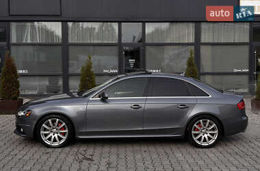 Седан Audi A4 2012 в 