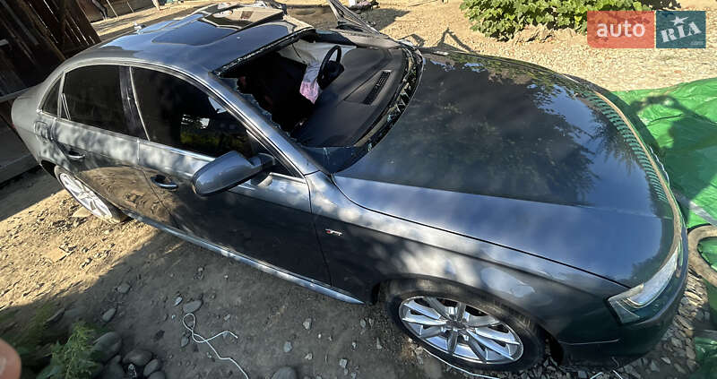 Седан Audi A4 2015 в Ивано-Франковске