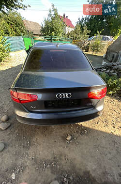 Седан Audi A4 2015 в 