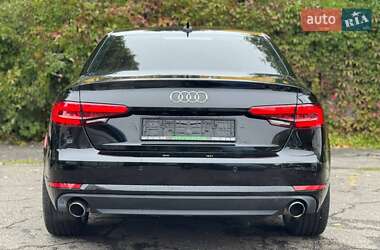 Седан Audi A4 2016 в 