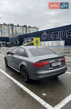Седан Audi A4 2014 в 