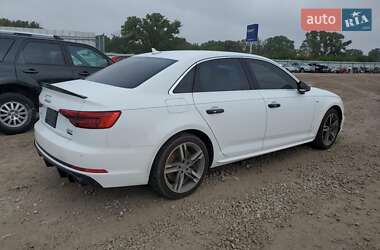 Седан Audi A4 2017 в 
