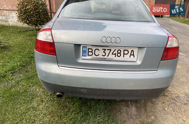 Седан Audi A4 2001 в 