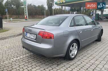 Седан Audi A4 2004 в 
