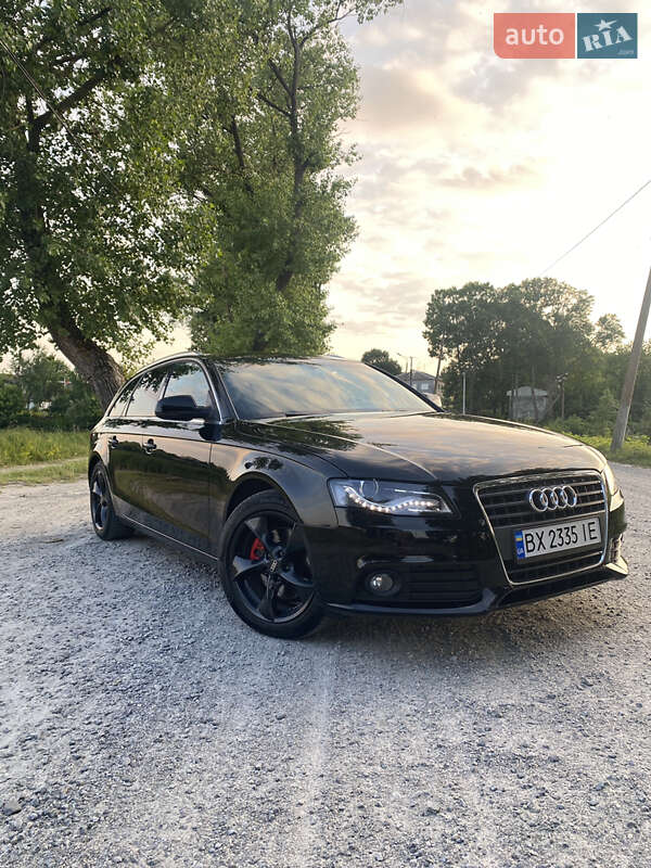 Універсал Audi A4 2009 в 