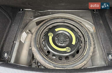 Седан Audi A4 2013 в 