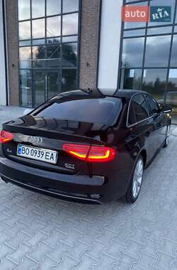 Седан Audi A4 2014 в 