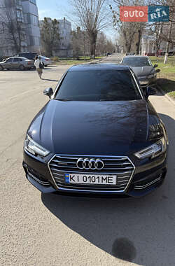 Седан Audi A4 2016 в 