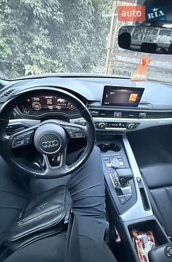 Седан Audi A4 2016 в 
