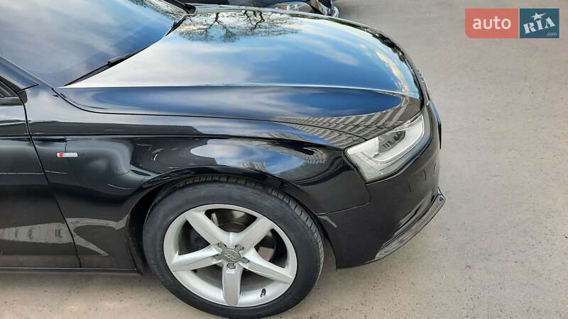 Седан Audi A4 2013 в Одессе