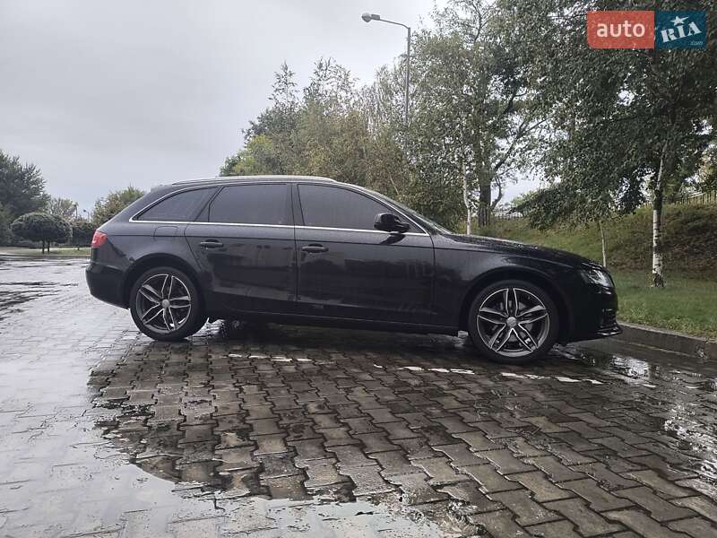 Универсал Audi A4 2009 в Днепре