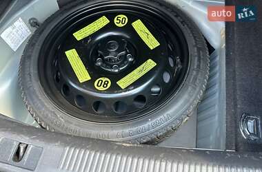Седан Audi A4 2010 в 
