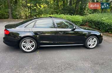 Седан Audi A4 2015 в 