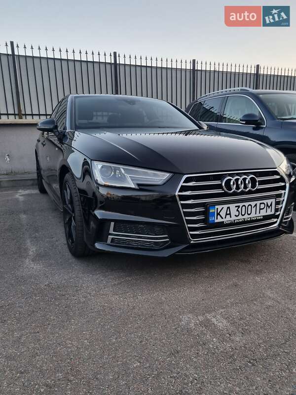 Седан Audi A4 2017 в Києві