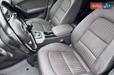 Седан Audi A4 2010 в 