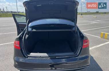 Седан Audi A4 2014 в 