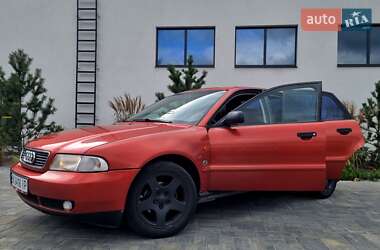 Седан Audi A4 1996 в 