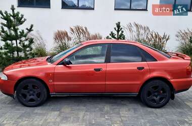 Седан Audi A4 1996 в 