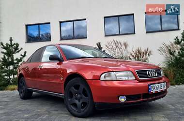 Седан Audi A4 1996 в 